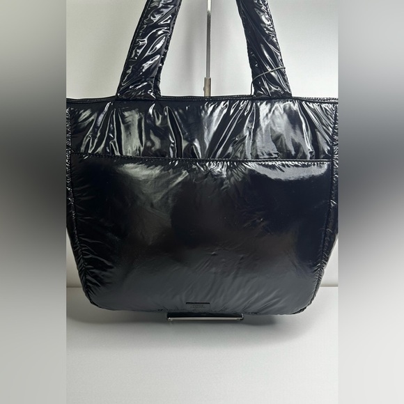 Vince Camuto Handbags - NWT VINCE CAMUTO LEESA TOTE SHOULDER BAG PURSE BLACK PUFFY NYLON